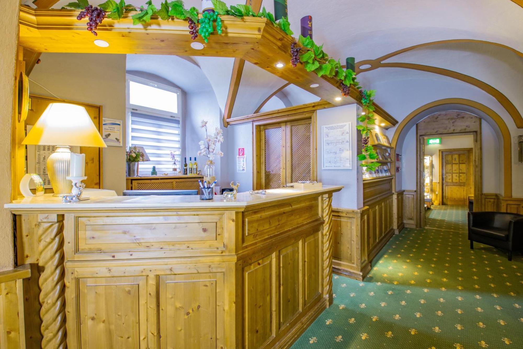 Hotel Schloss Nebra Exterior foto